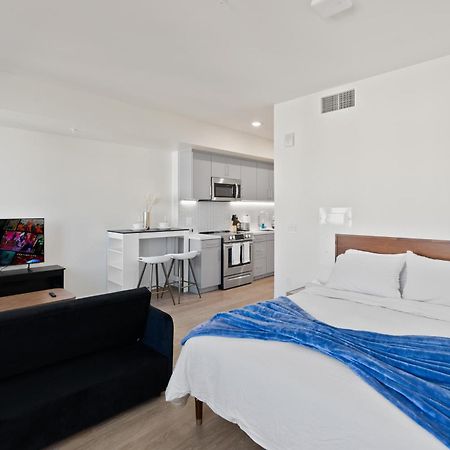 Bright Studio On Sunset Blvd, Free Parking, Gym, And Pool Los Angeles Eksteriør billede